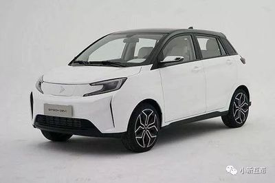 新特首款量產(chǎn)車DEV1進(jìn)入汽車產(chǎn)品公告目錄